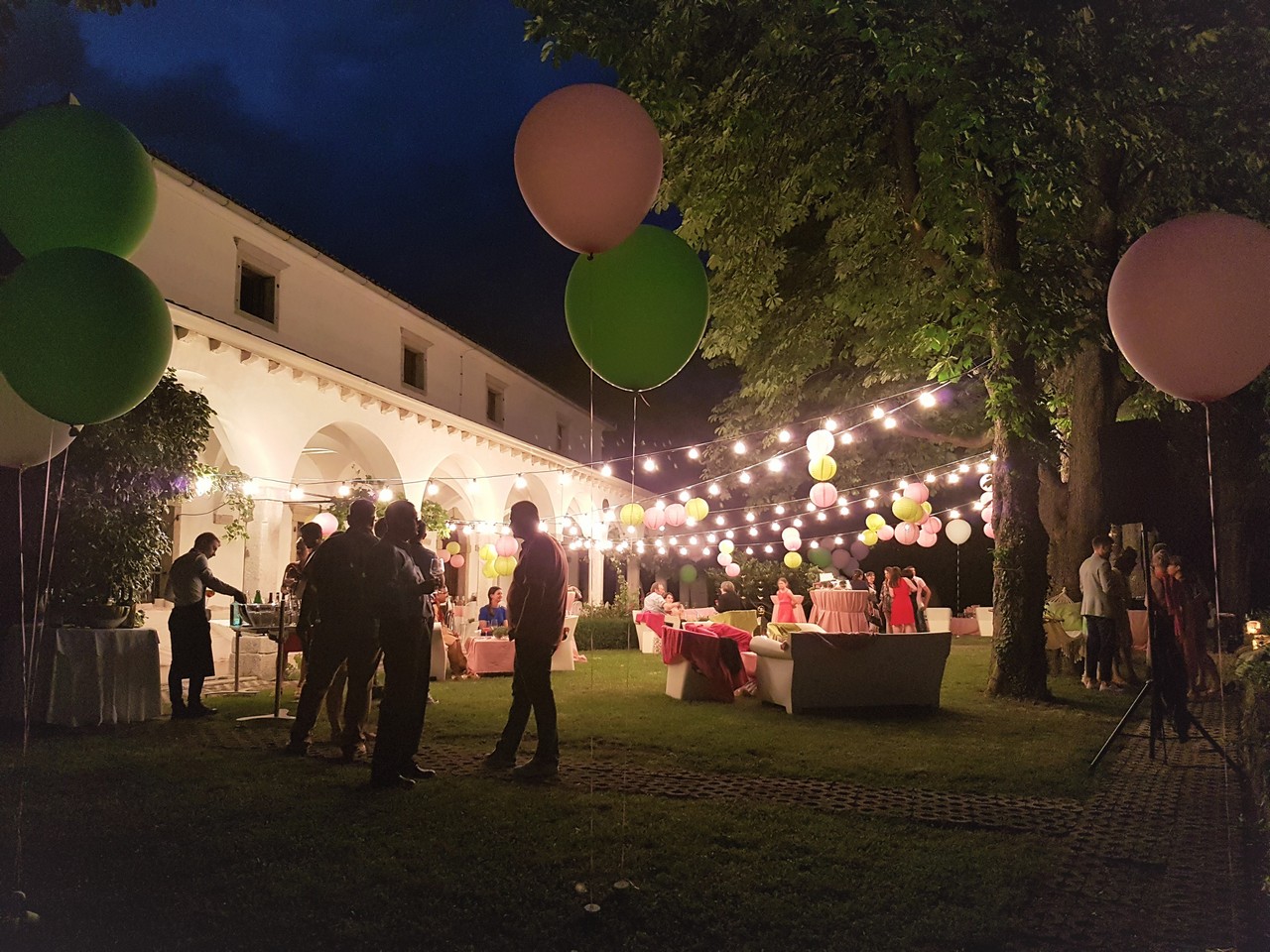 Dvorec Zemono - Wedding photography